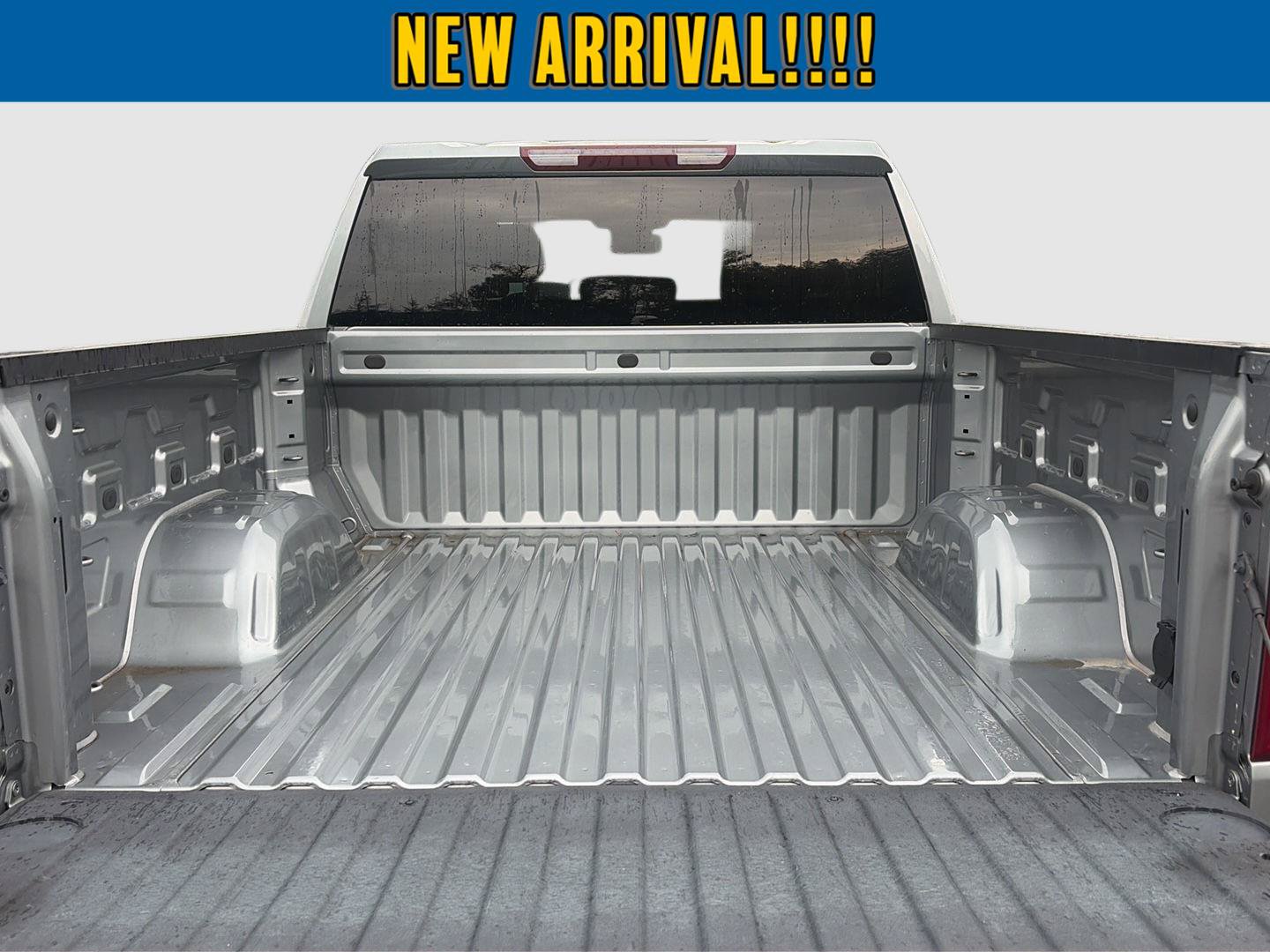 Certified 2024 Chevrolet Silverado 1500 LT AWD/4WD image 9