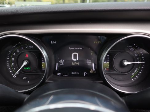 Used 2022 Jeep Wrangler Unlimited Rubicon 4xe w/ Cold Weather Group image 8