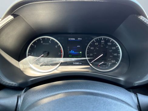 Used 2024 Nissan Sentra S FWD image 12