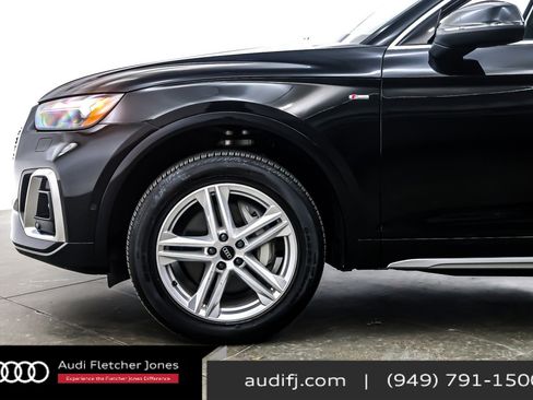 Used 2024 Audi Q5 e Prestige w/ Prestige Package image 10