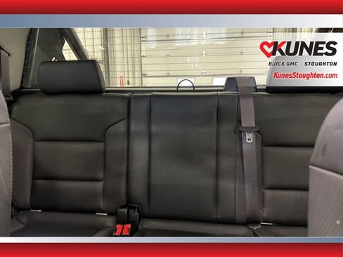 Used 2017 GMC Sierra 1500 SLT w/ All Terrain X Package image 30