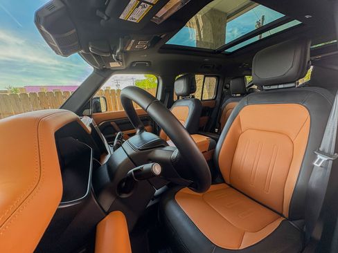 Used 2023 Land Rover Defender 130 X image 19