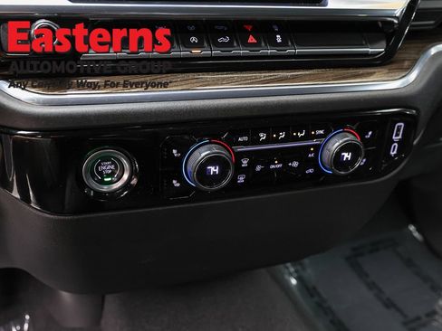 Used 2023 Chevrolet Silverado 1500 LT AWD/4WD image 21