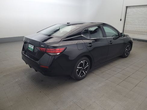 Used 2024 Nissan Sentra SV FWD image 9