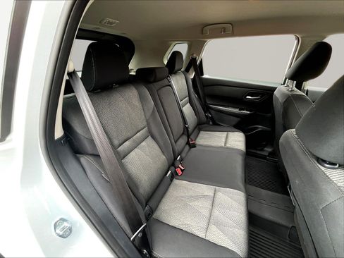 Certified 2026 Nissan Rogue SV AWD/4WD image 25