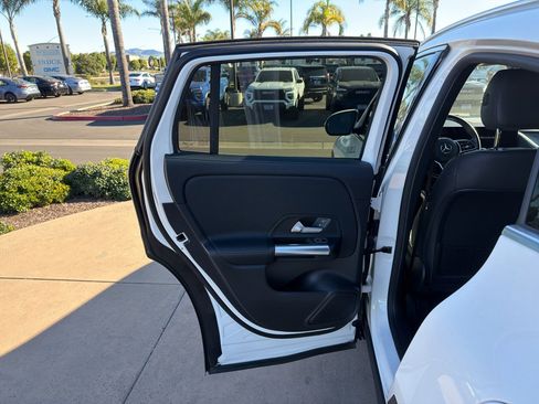 Used 2023 Mercedes-Benz GLA 250 image 8