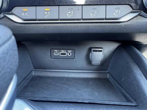 Used 2025 Nissan Altima 2.5 SV image 24