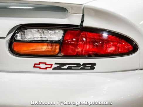 Used 2002 Chevrolet Camaro Z28 RWD image 58