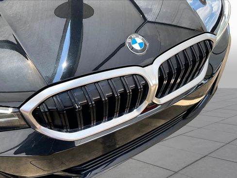Used 2023 BMW 330i Sedan w/ Driving Assistance Package RWD image 54
