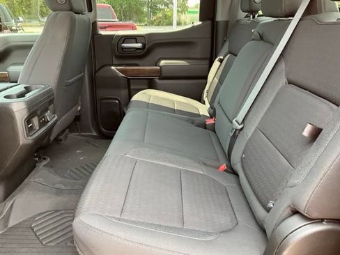 Used 2022 Chevrolet Silverado 1500 LT Trail Boss w/ LPO, Dark Essentials Package AWD/4WD image 16