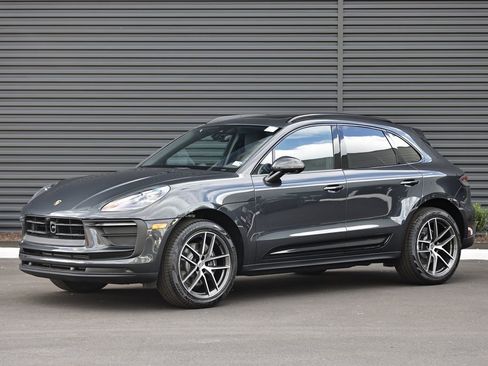New 2026 Porsche Macan image 1