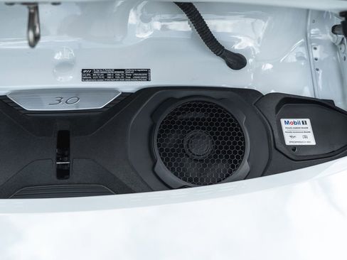 Used 2020 Porsche 911 Carrera RWD image 34