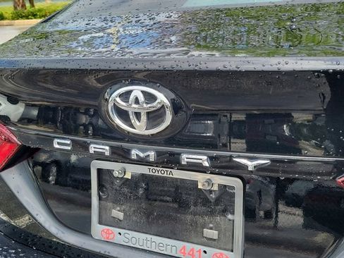 Used 2024 Toyota Camry LE image 5