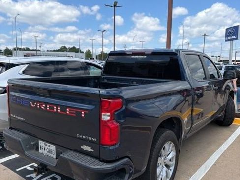 Used 2020 Chevrolet Silverado 1500 Custom w/ Custom Value Package RWD image 10