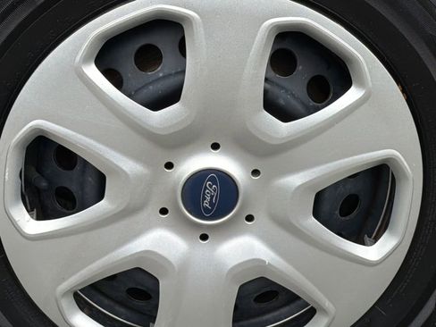 Used 2012 Ford Focus S FWD image 7