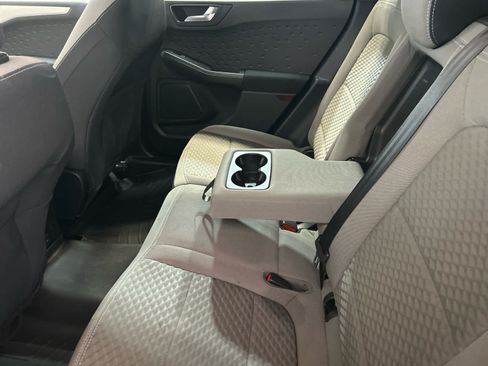 Used 2020 Ford Escape SE AWD/4WD image 5