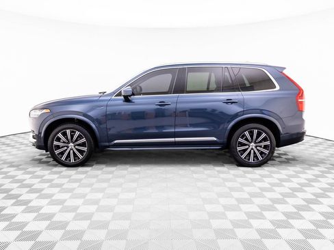 Used 2023 Volvo XC90 B6 Plus AWD/4WD image 2