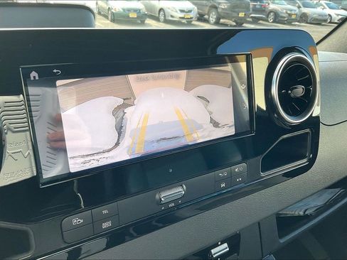 Used 2026 Mercedes-Benz Sprinter 2500 image 18