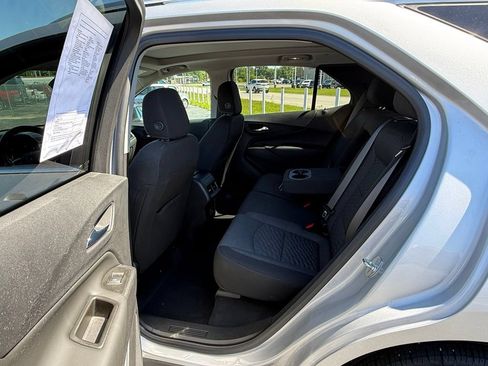 Used 2021 Chevrolet Equinox LT FWD image 15