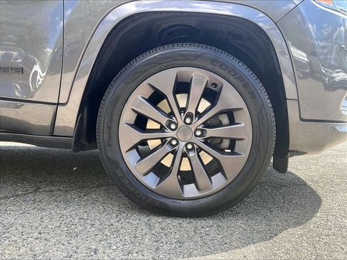 Used 2020 Jeep Cherokee High Altitude AWD/4WD image 7