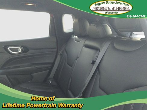 Used 2022 Jeep Compass Limited image 22