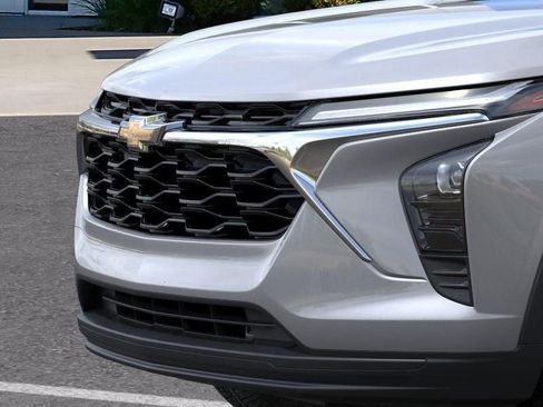 New 2026 Chevrolet Trax LS image 13