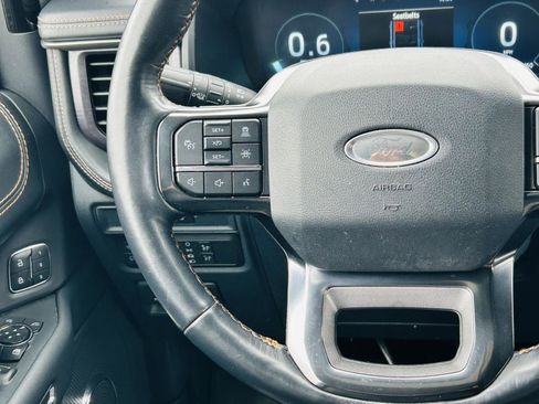 Used 2022 Ford Expedition Max Platinum image 23