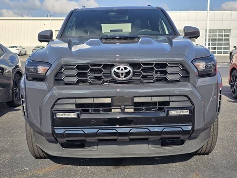 Certified 2026 Toyota 4Runner TRD Sport Premium AWD/4WD image 2