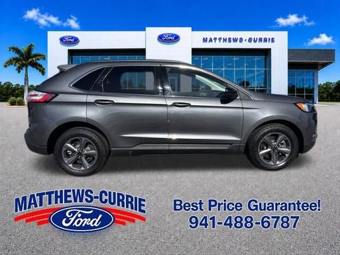 Certified 2022 Ford Edge SEL w/ Sport Appearance Package AWD/4WD image 3