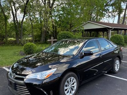 Used 2016 Toyota Camry LE
