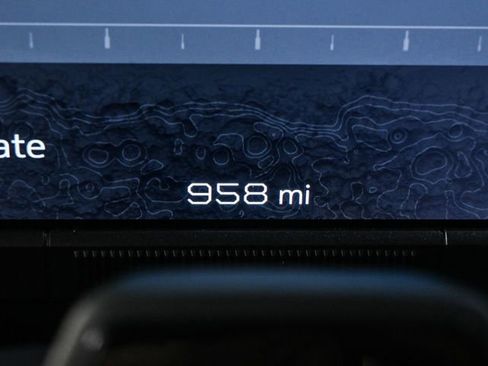 New 2025 GMC Hummer EV 3X w/ LPO, Cargo Utility Package image 8