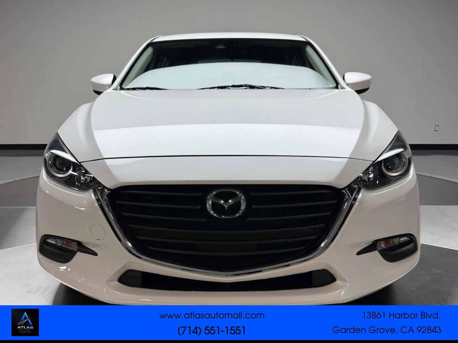 Used 2017 MAZDA MAZDA3 Touring FWD image 3