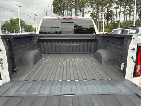 Used 2024 GMC Sierra 1500 Denali w/ Denali Reserve Package AWD/4WD image 16
