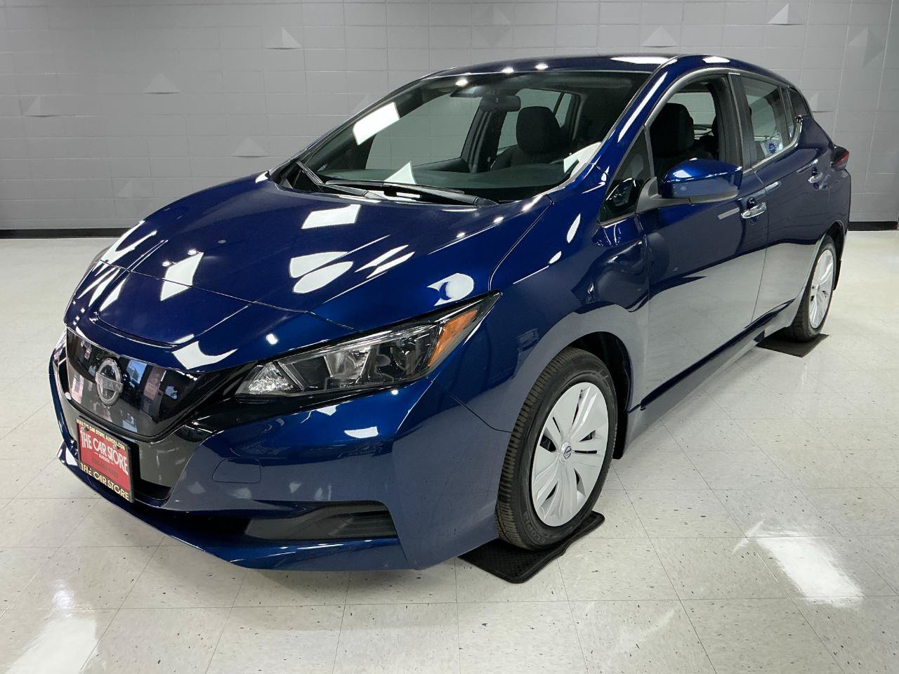Used 2025 Nissan Leaf S FWD image 5