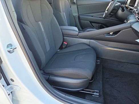 New 2026 Hyundai Elantra Sport image 21