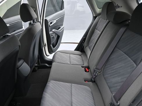 Used 2022 Kia Seltos LX image 15