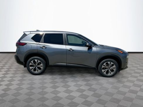 Used 2023 Nissan Rogue SV FWD image 8