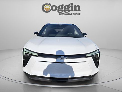 New 2025 Chevrolet Blazer EV LT w/ Midnight/Sport Edition image 6