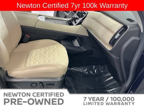 Used 2025 Nissan Armada Platinum w/ Convenience Package RWD image 29