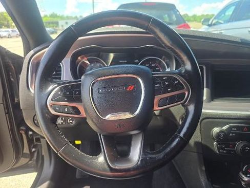 Used 2021 Dodge Charger SXT w/ Leather Interior Group RWD image 7