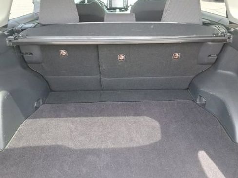 Used 2019 Toyota RAV4 XLE w/ Carpet Mat Package AWD/4WD image 23