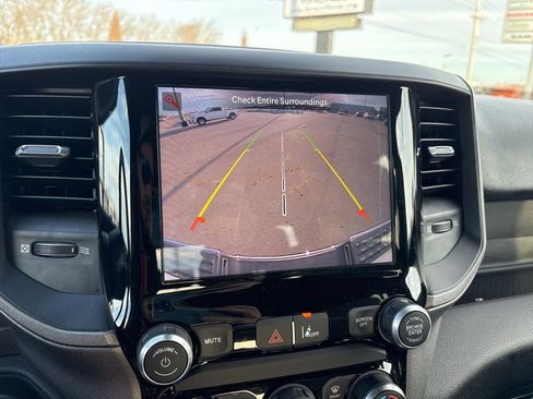 Used 2023 RAM 2500 Tradesman w/ Safety Group image 19