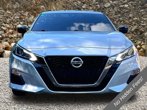 Used 2022 Nissan Altima 2.5 SR FWD image 3