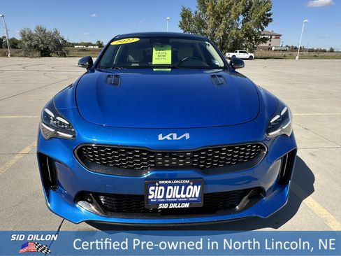 Used 2022 Kia Stinger GT1 image 4