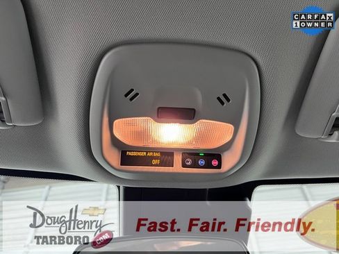 Used 2025 Chevrolet Trax LT image 48