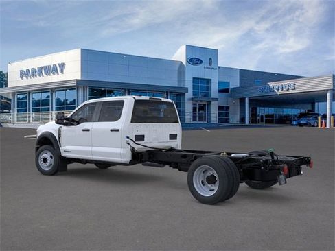 New 2026 Ford F450 XL image 4