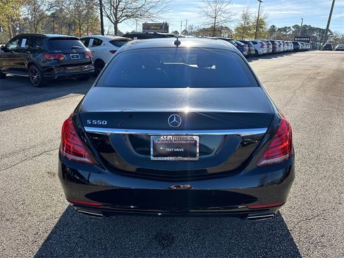 Used 2017 Mercedes-Benz S 550 Sedan image 6