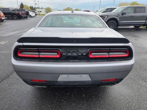 Used 2016 Dodge Challenger R/T Scat Pack image 14