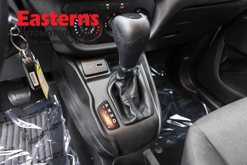 Used 2022 RAM ProMaster City Tradesman FWD image 13
