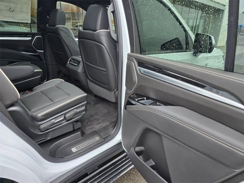 New 2026 Cadillac Escalade Sport image 14